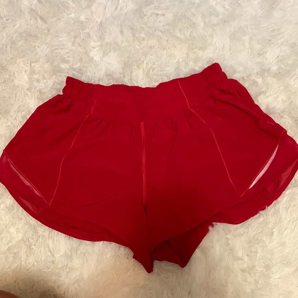 Red lululemon hotty hots